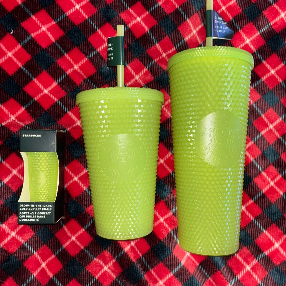 Starbucks Glow In The Dark‎ Diamond Studded Tumbler Fluorescent Green 24oz Cup